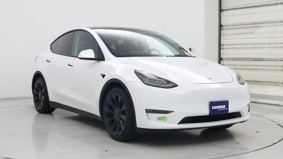 TESLA MODEL Y 2021 5YJYGDEE5MF272805 image